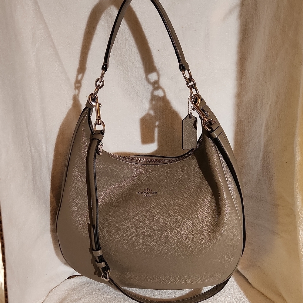 Coach Taupe Pebbled Leather Hobo Bag *EUC* - Picture 6 of 13
